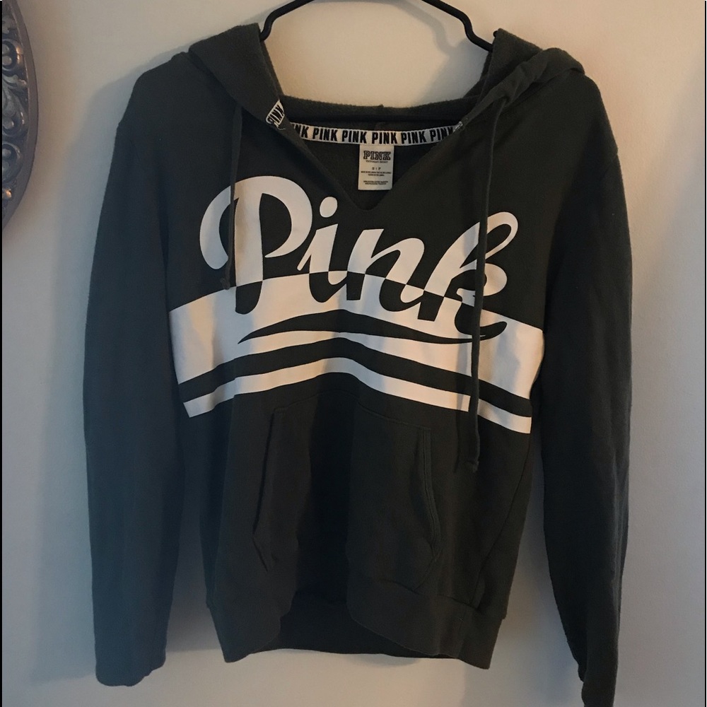 Olive green VS Pink hoodie